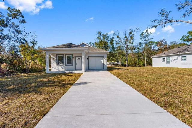 10247 LAKE DRIVE, New Port Richey, FL 34654