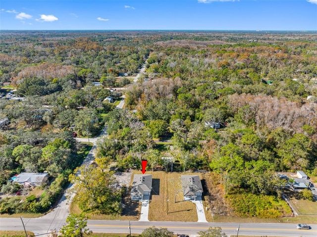 10247 LAKE DRIVE, New Port Richey, FL 34654