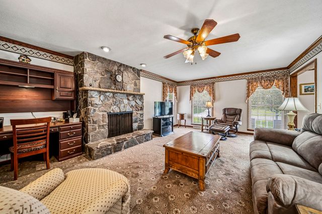 6402 DOWNHILL Drive, Erie, PA 16505