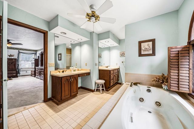 6402 DOWNHILL Drive, Erie, PA 16505