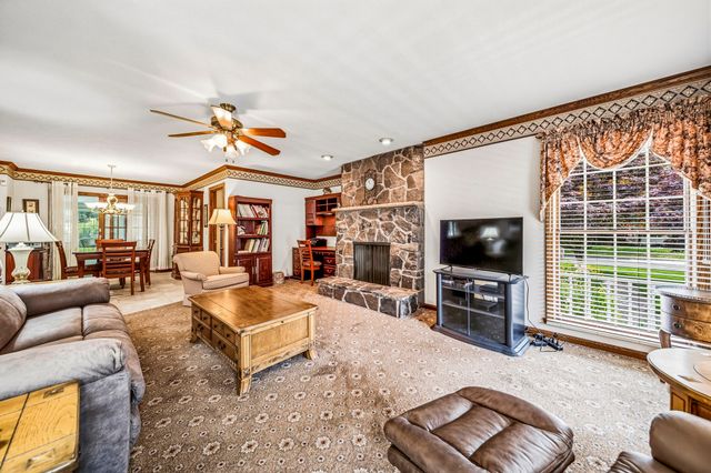 6402 DOWNHILL Drive, Erie, PA 16505