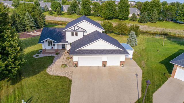 120 Callaway Court, Mankato, MN 56001