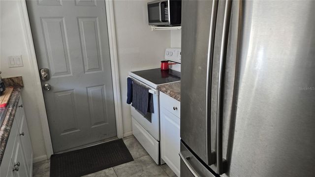 5723 12TH STREET E, Bradenton, FL 34203