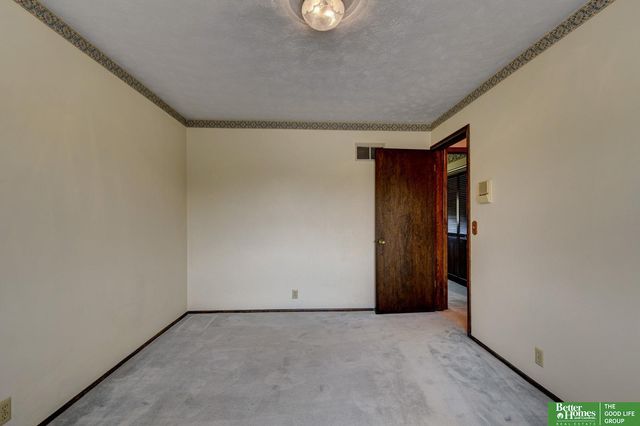 15116 Versaille Street, Bellevue, NE 68123