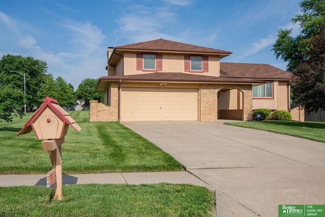 15116 Versaille Street, Bellevue, NE 68123
