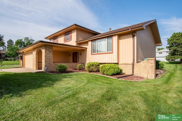 15116 Versaille Street, Bellevue, NE 68123