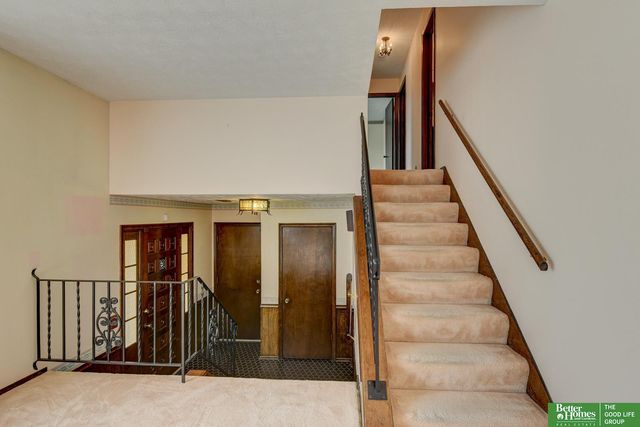 15116 Versaille Street, Bellevue, NE 68123