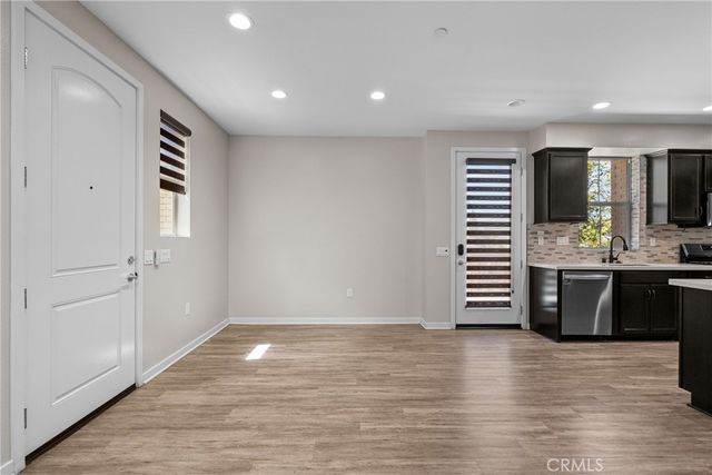 105 Red Brick, Simi Valley, CA 93065