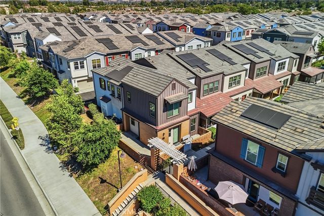 105 Red Brick, Simi Valley, CA 93065