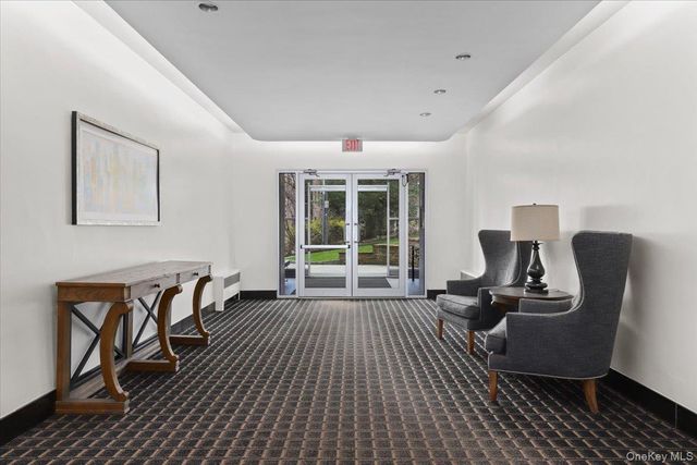 65 Durham Road 3F, Bronxville, NY 10708