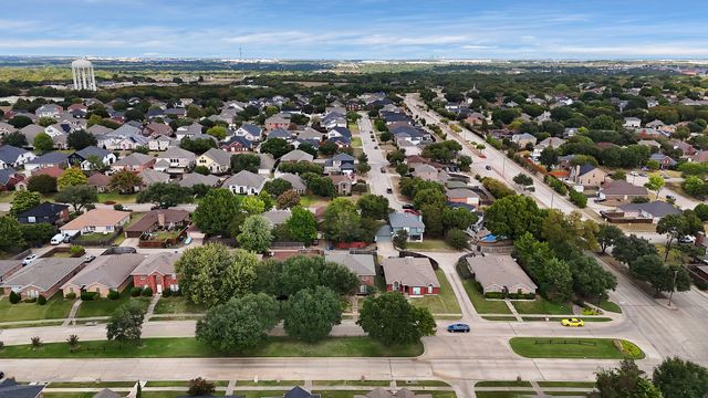 785 Eldorado Drive, Desoto, TX 75115