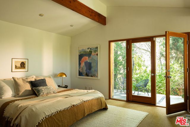 4100 Madelia Avenue, Los Angeles, CA 91403