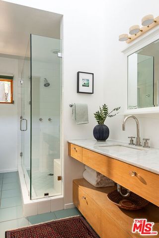 4100 Madelia Avenue, Los Angeles, CA 91403