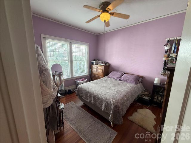 2104 Midwood Place, Charlotte, NC 28205