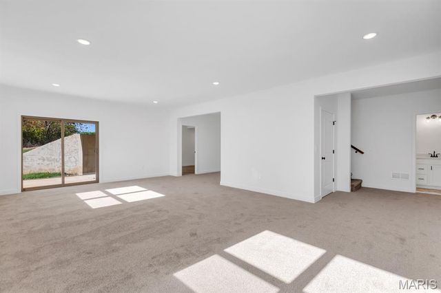 206 Wrigley Field, Bethalto, IL 62010