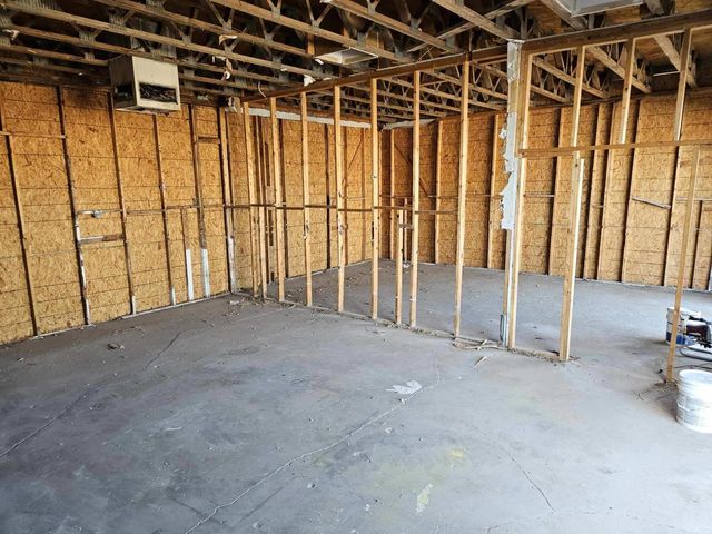 534 MISSION Avenue NE, Albuquerque, NM 87107