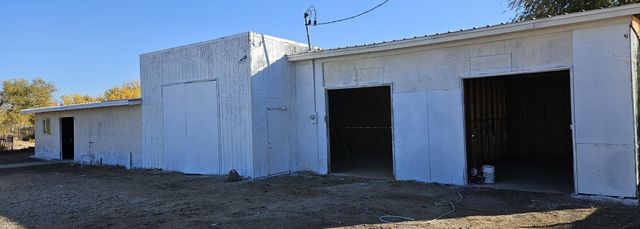 534 MISSION Avenue NE, Albuquerque, NM 87107