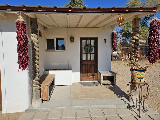 534 MISSION Avenue NE, Albuquerque, NM 87107