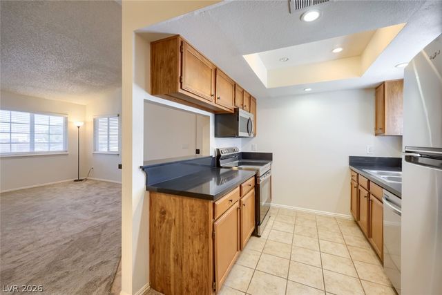 5890 Medallion Drive 203, Las Vegas, NV 89122