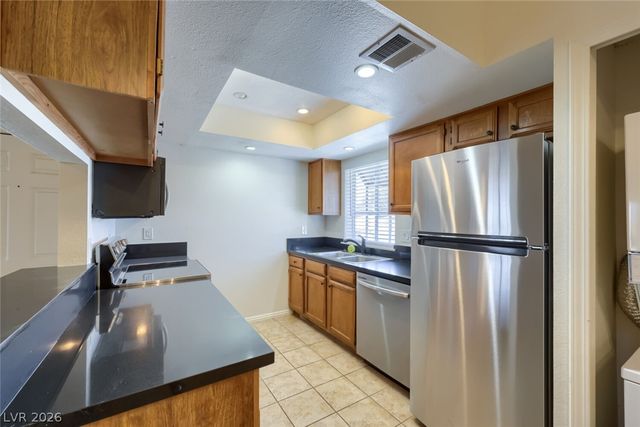 5890 Medallion Drive 203, Las Vegas, NV 89122