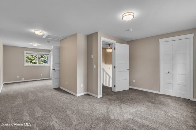 16225 N Gina CT, Rathdrum, ID 83858