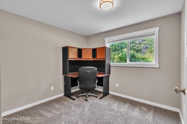 16225 N Gina CT, Rathdrum, ID 83858