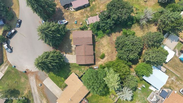 16225 N Gina CT, Rathdrum, ID 83858