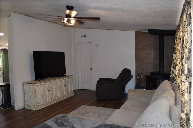14516 S 246th West Place, Kellyville, OK 74039