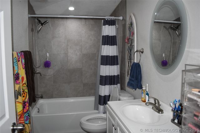 14516 S 246th West Place, Kellyville, OK 74039
