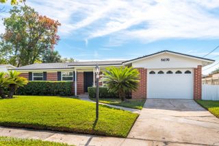 5676 FLAGSTAFF Road, Jacksonville, FL 32207