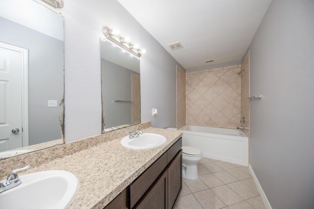 1631 Dove Run, Brookshire, TX 77423