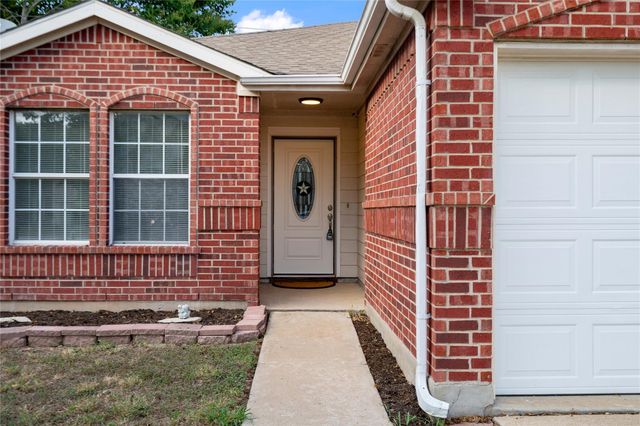 1106 OLYMPIC DR, Pflugerville, TX 78660