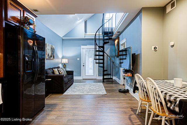 905 Central Ave, Louisville, KY 40208