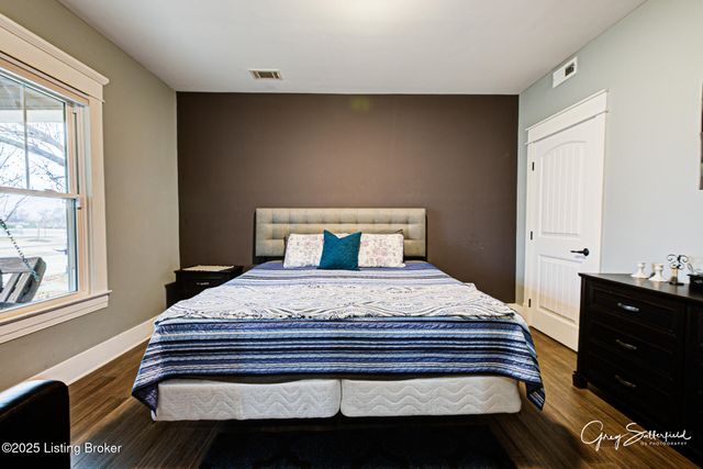 905 Central Ave, Louisville, KY 40208