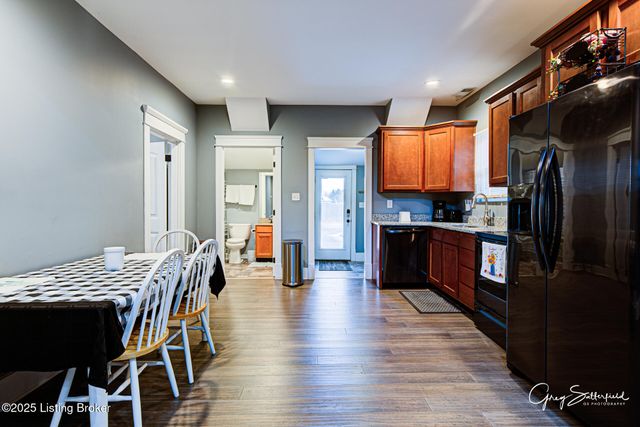 905 Central Ave, Louisville, KY 40208