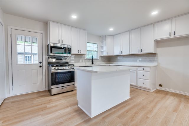 3524 Swan Street, Haltom City, TX 76117