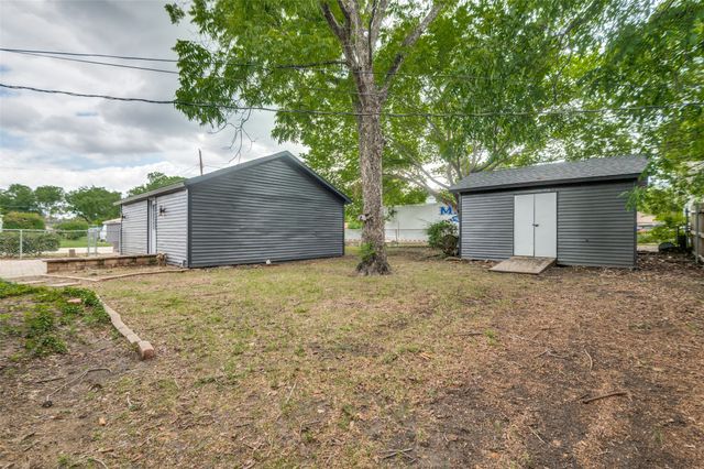3524 Swan Street, Haltom City, TX 76117