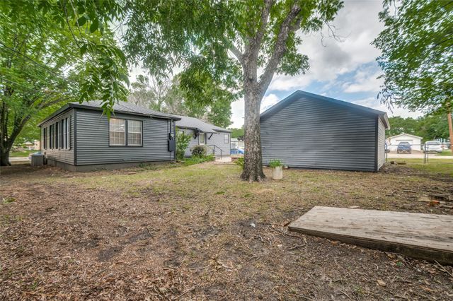 3524 Swan Street, Haltom City, TX 76117