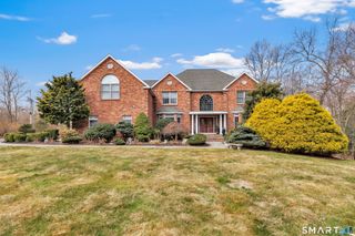 90 Soundview Avenue, Shelton, CT 06484