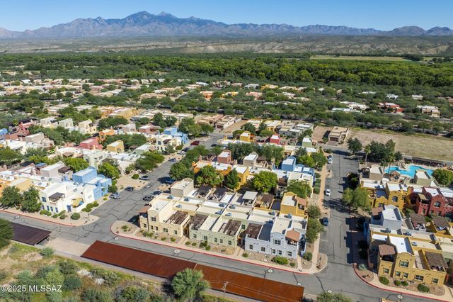 1105 Lombard Way, Tubac, AZ 85646