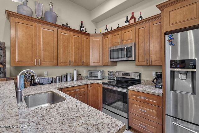 1105 Lombard Way, Tubac, AZ 85646