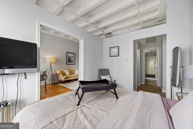 32 Peachtree Street NW 1605, Atlanta, GA 30303