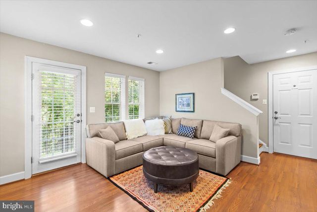 4057 GLENDALE WAY, Fairfax, VA 22030