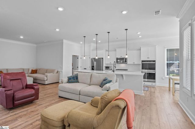 1831 Wabash Place, Boiling Springs, SC 29316