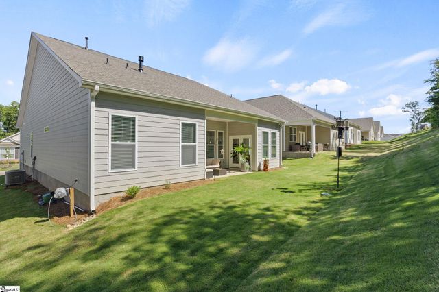 1831 Wabash Place, Boiling Springs, SC 29316