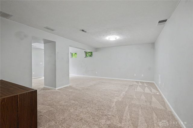 1176 Pickett Ridge Court, Beavercreek, OH 45434