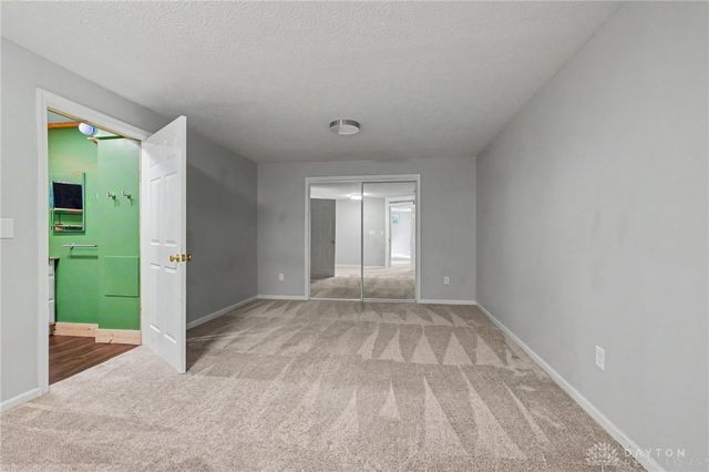 1176 Pickett Ridge Court, Beavercreek, OH 45434