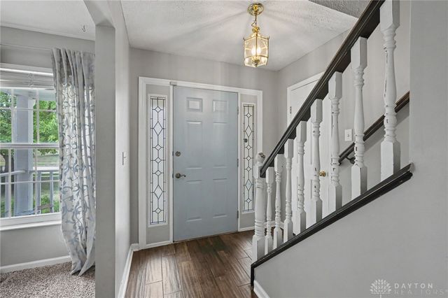 1176 Pickett Ridge Court, Beavercreek, OH 45434
