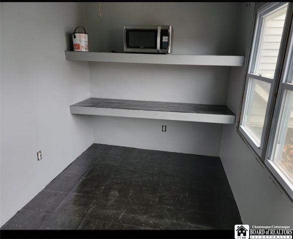 77 King Street, Dunkirk, NY 14048