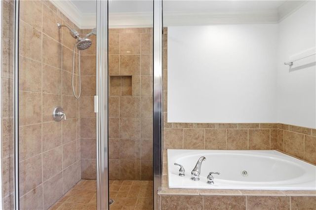 970 Samples Lane NW, Atlanta, GA 30318